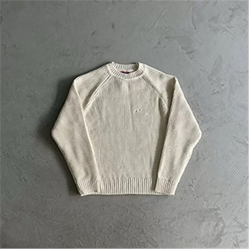 Sweater 10