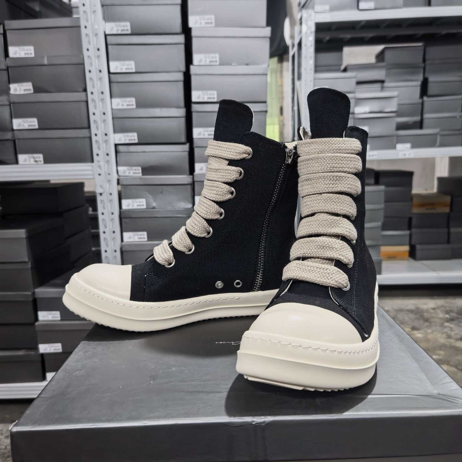 Sneakers 155