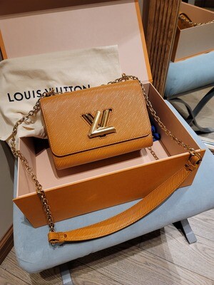 Louis Vuitton Twist MM Epi Leather Gold