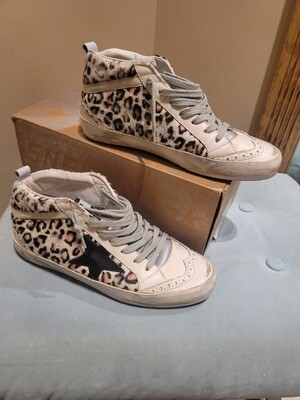 Golden Goose Mid Star Sneakers size 6