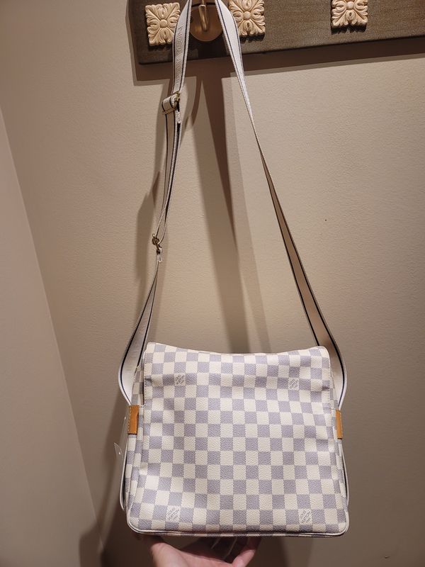 Louis Vuitton Messenger Navigio Crossbody Louis Vuitton Messenger Navigio Crossbody