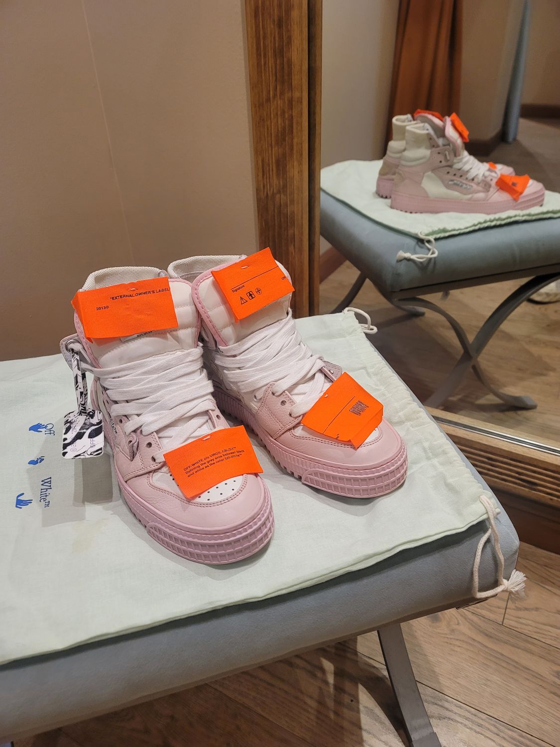 Off White High Top Sneakers size 37