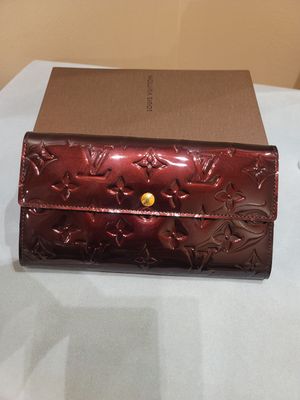 Louis Vuitton Vernis Monogram Wallet