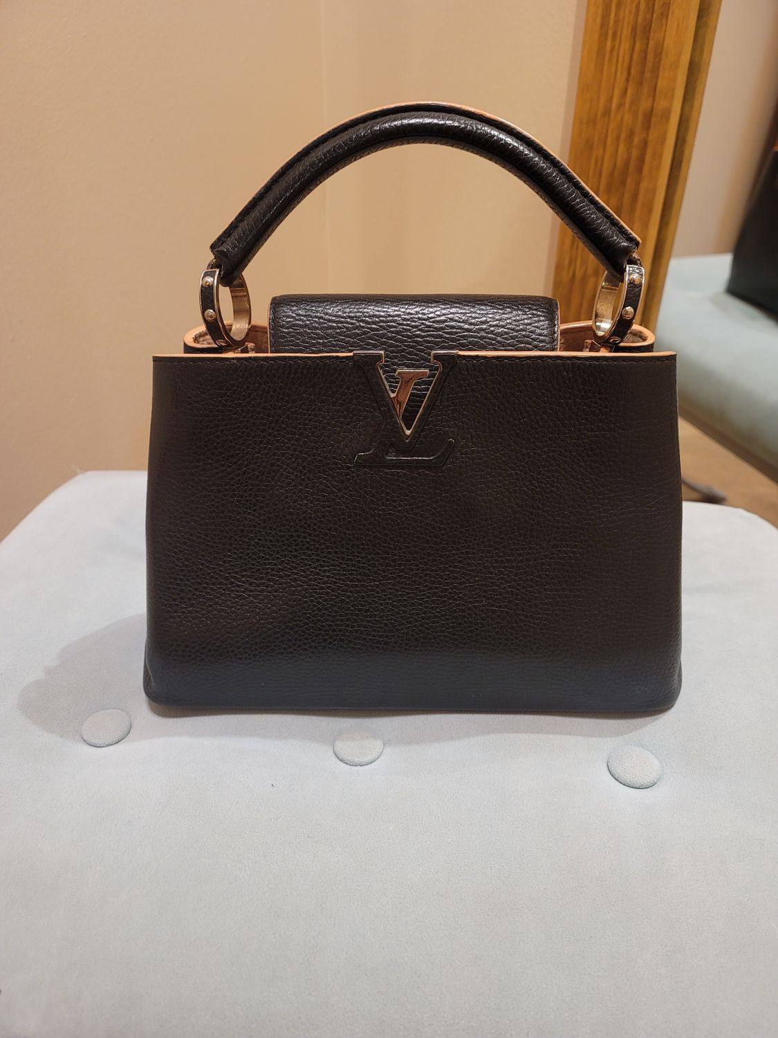 Louis Vuitton Capucines BB