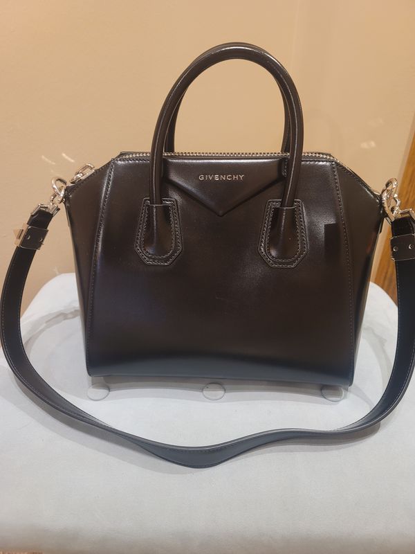 Givenchy Antigona Bag in Box Handbag Givenchy Antigona Bag in Box Handbag