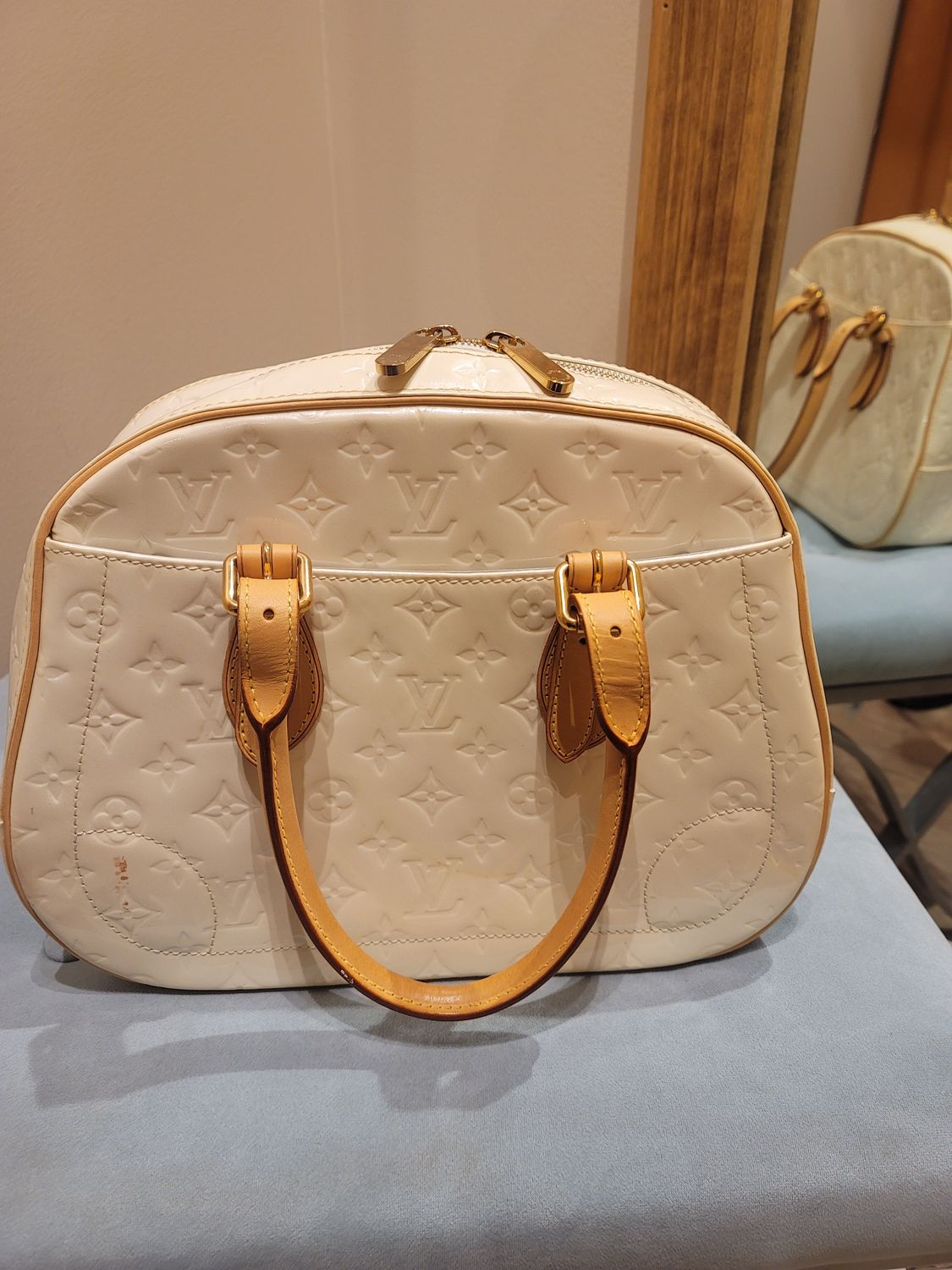 Louis Vuitton Vernis Summit Drive