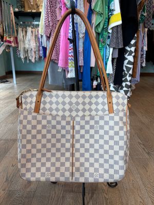 Louis Vuitton Handbag