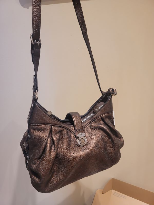 Louis Vuitton Mahina Handbag