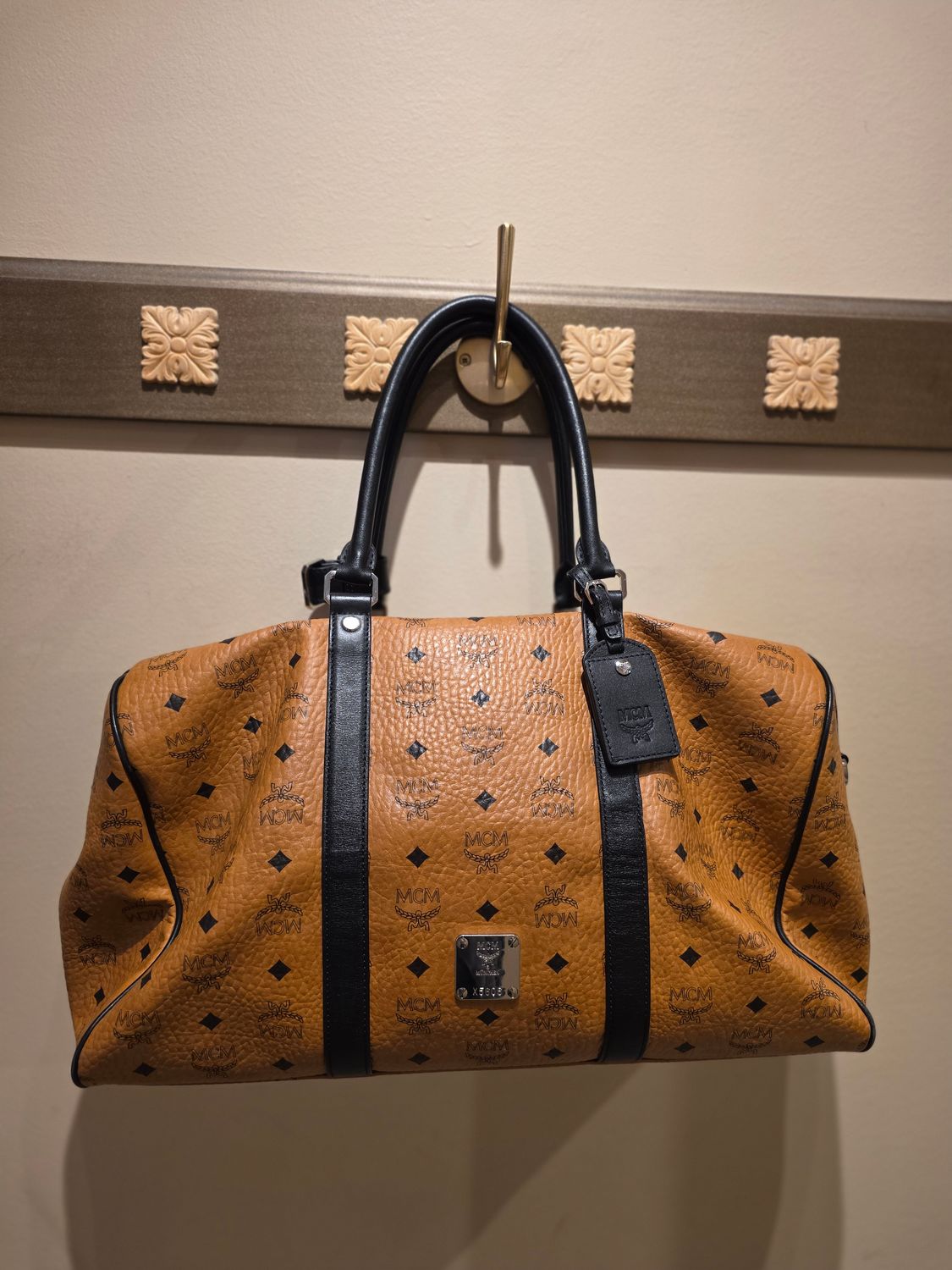 MCM Ottomar Weekender 18 MCM Ottomar Weekender 18"