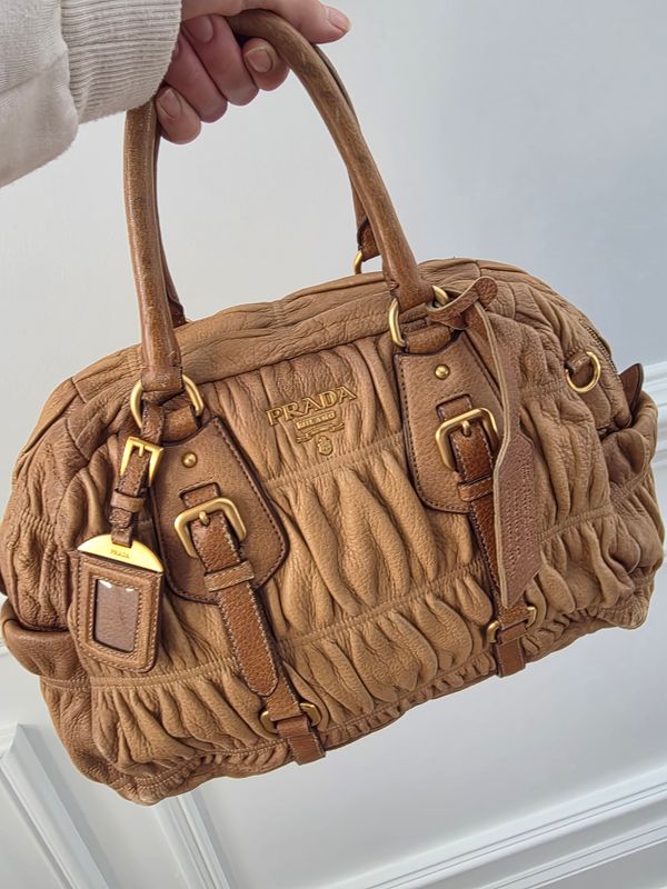 Prada Borse Ruched Leather Handbag Prada Borse Ruched Leather Handbag