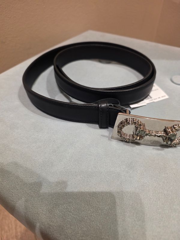 Gucci Leather 95-38 Gucci Leather 95-38" Black Belt