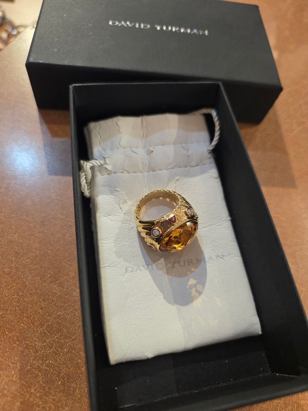David Yurman 18K Gold Citrine Diamond Ring size 6.5 David Yurman 18K Gold Citrine Diamond Ring size 6.5