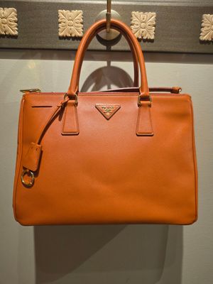 Prada Galleria Large Handbag Prada Galleria Large Handbag