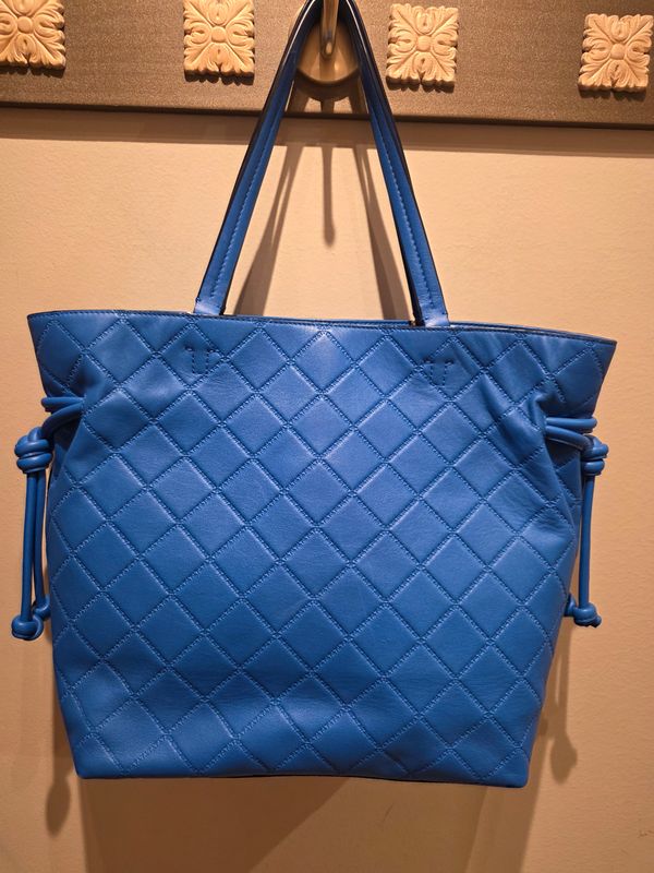 Tory Burch Georgia Quilted Tote Tory Burch Georgia Quilted Tote
