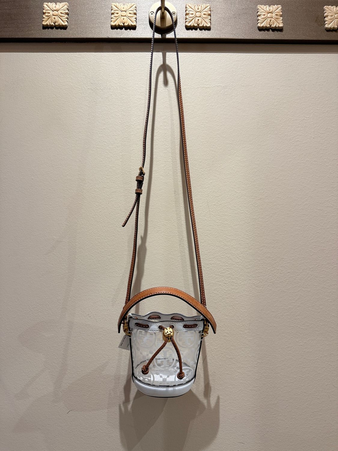 Tory Burch Mini T Monogram Clear Bucket Bag Tory Burch Mini T Monogram Clear Bucket Bag