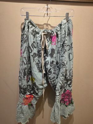 Magnolia Pearl Graffiti Pants Magnolia Pearl Graffiti Pants