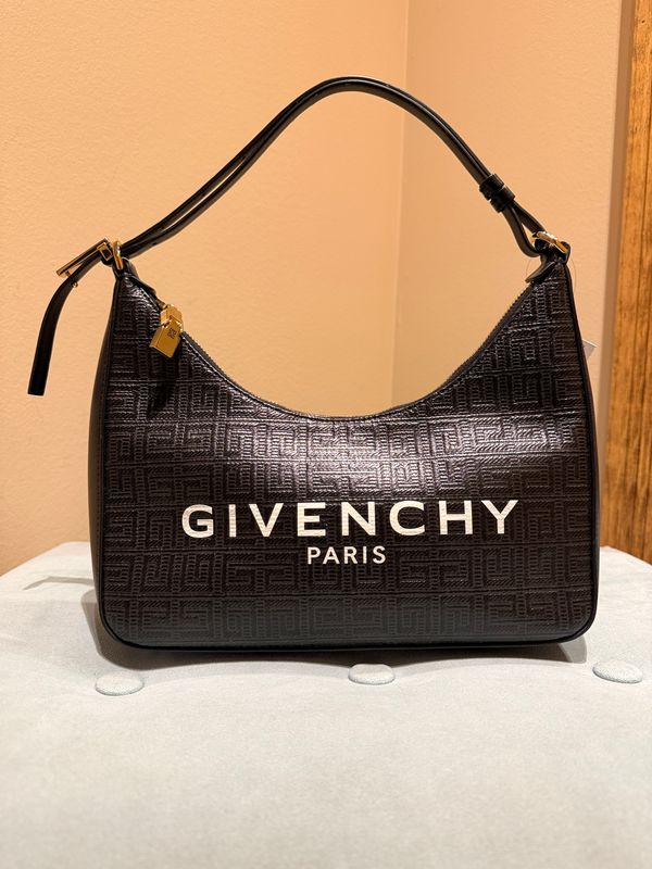 Givenchy Moon Cut Shoulder Bag Givenchy Moon Cut Shoulder Bag