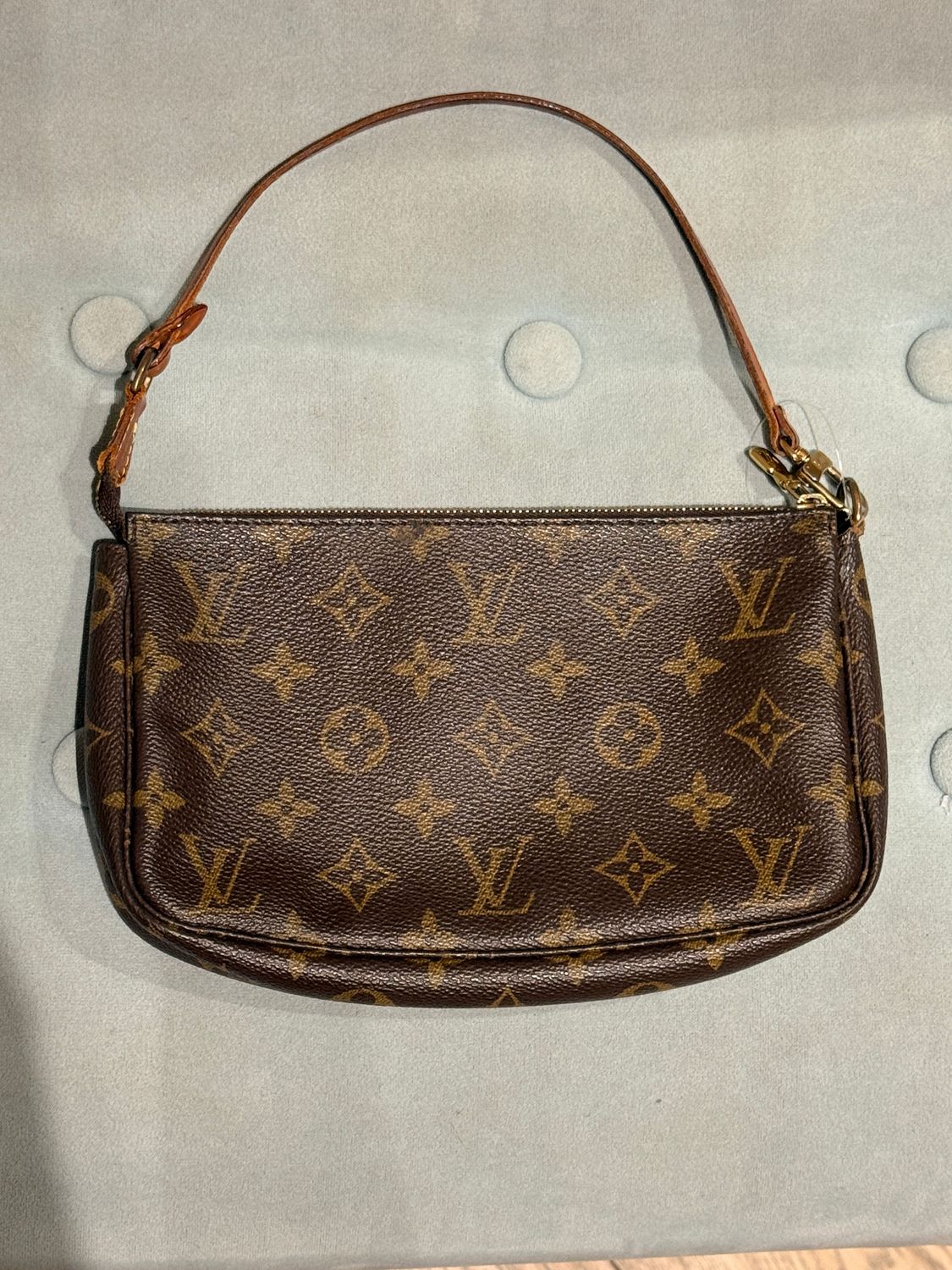 Louis Vuitton Pochette