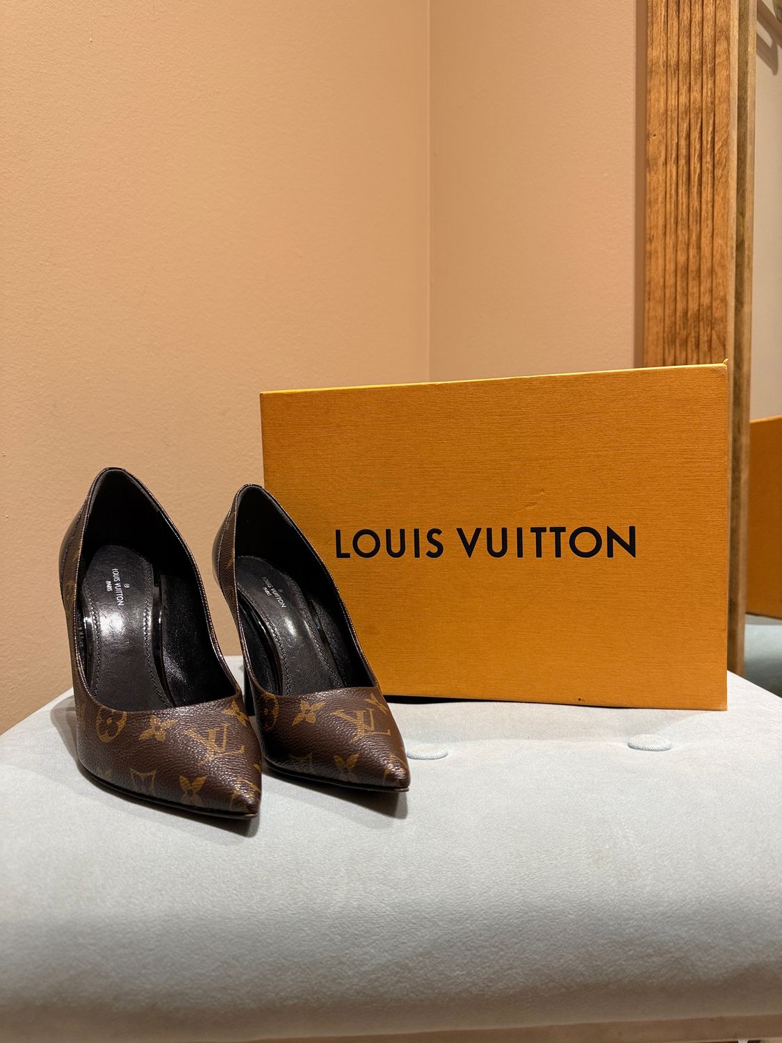 Louis Vuitton Cherie Pumps