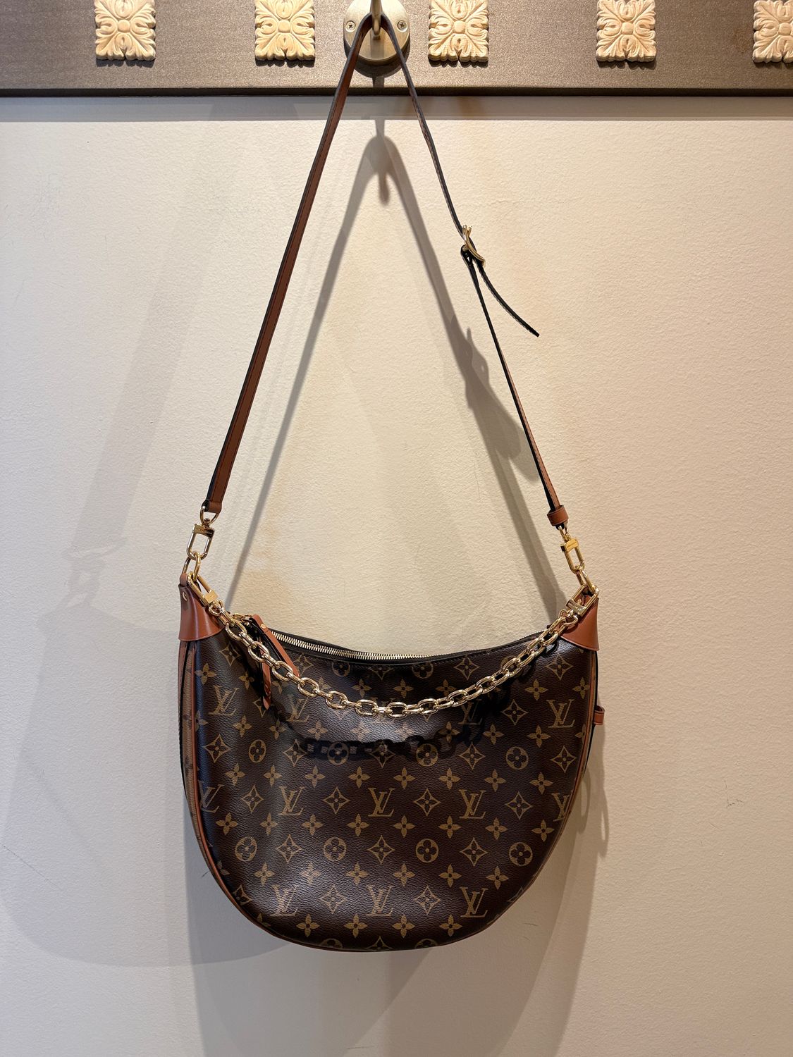 Louis Vuitton Loop Hobo Bag Louis Vuitton Loop Hobo Bag