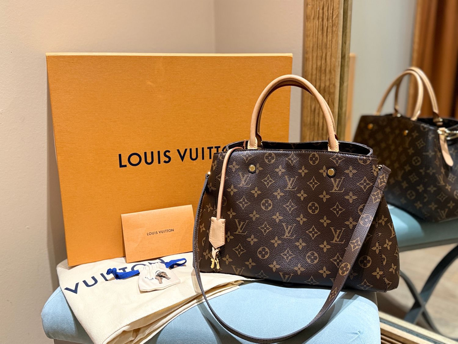 Louis Vuitton Montaigne Handbag Louis Vuitton Montaigne Handbag