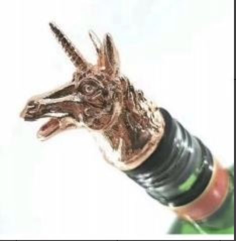 Unicorn Head Wine Pourer &amp; Aerator, Colour: Rose Gold
