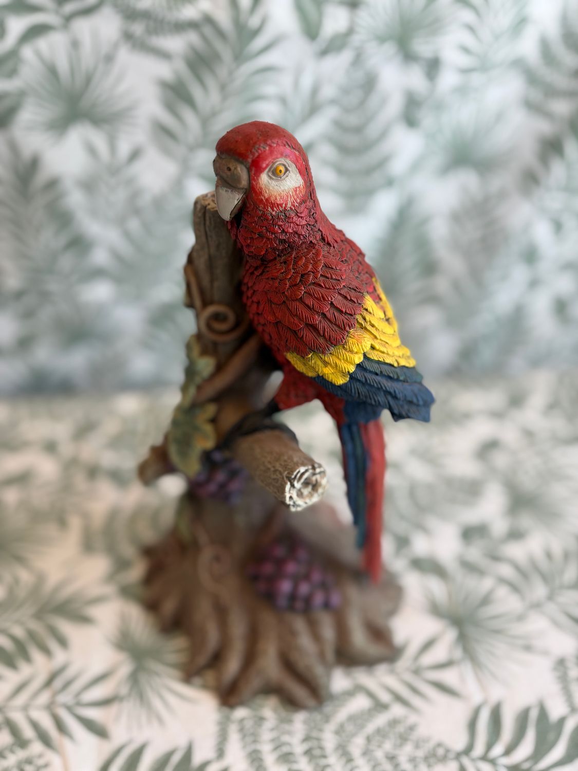 Auction Item --Scarlet Statue