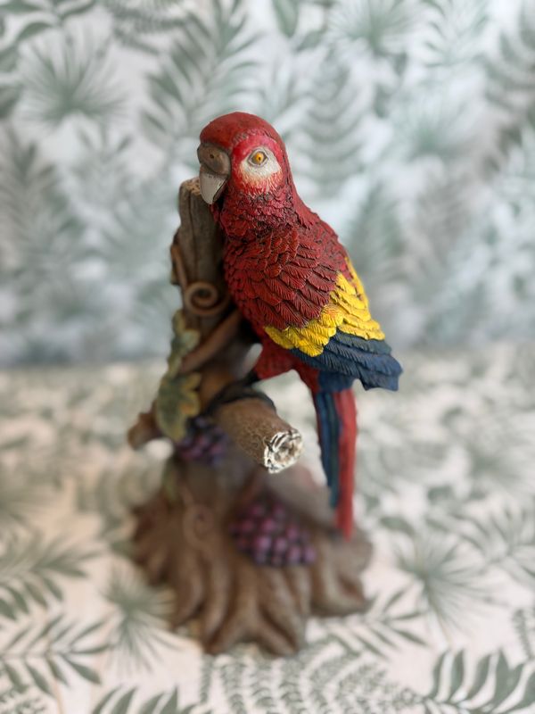 Auction Item --Scarlet Statue