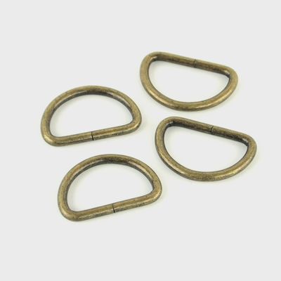 Four D-Rings 1IN Antique