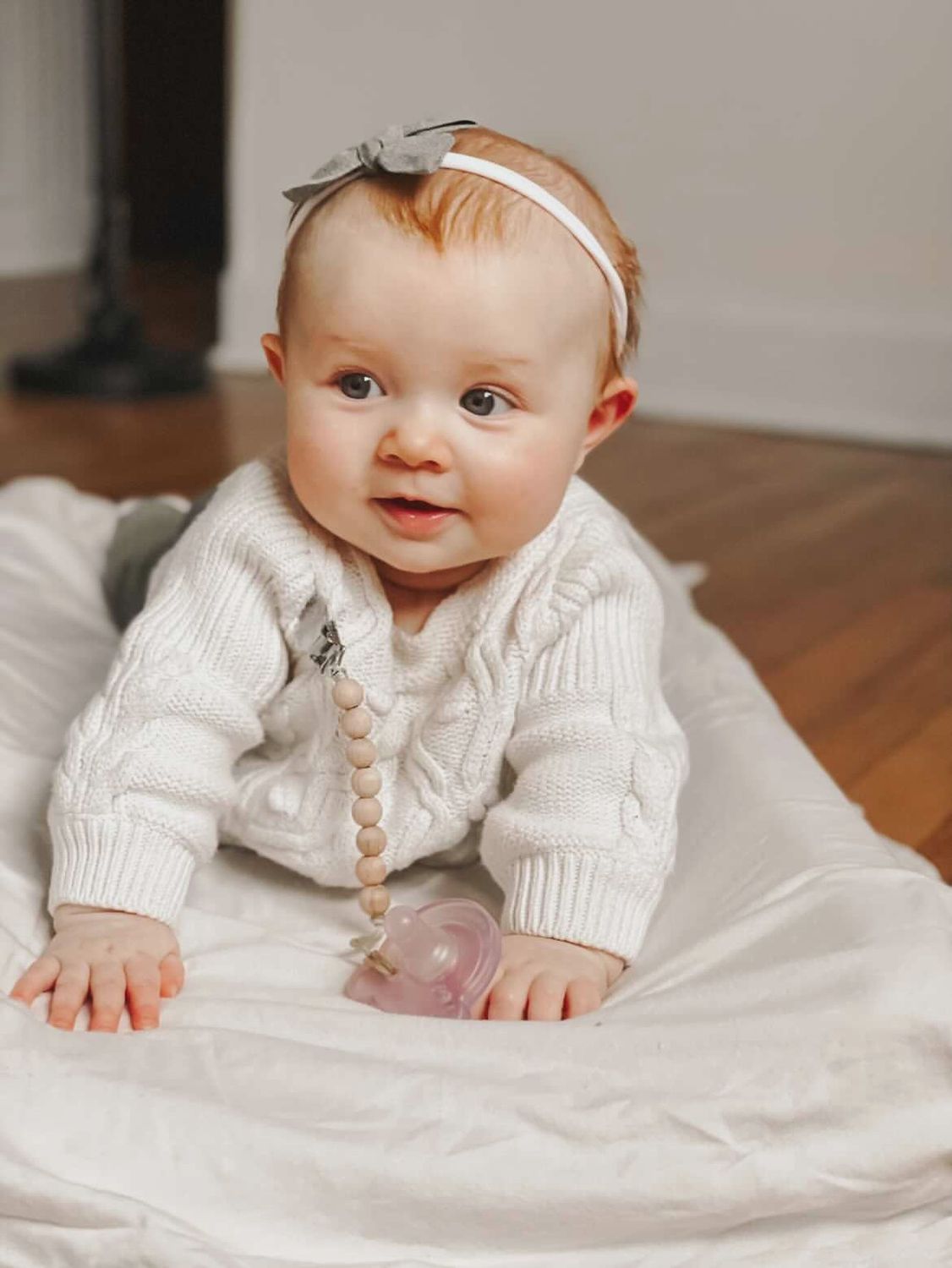 Ali+Oli Pacifier Clip (Beech Wood)