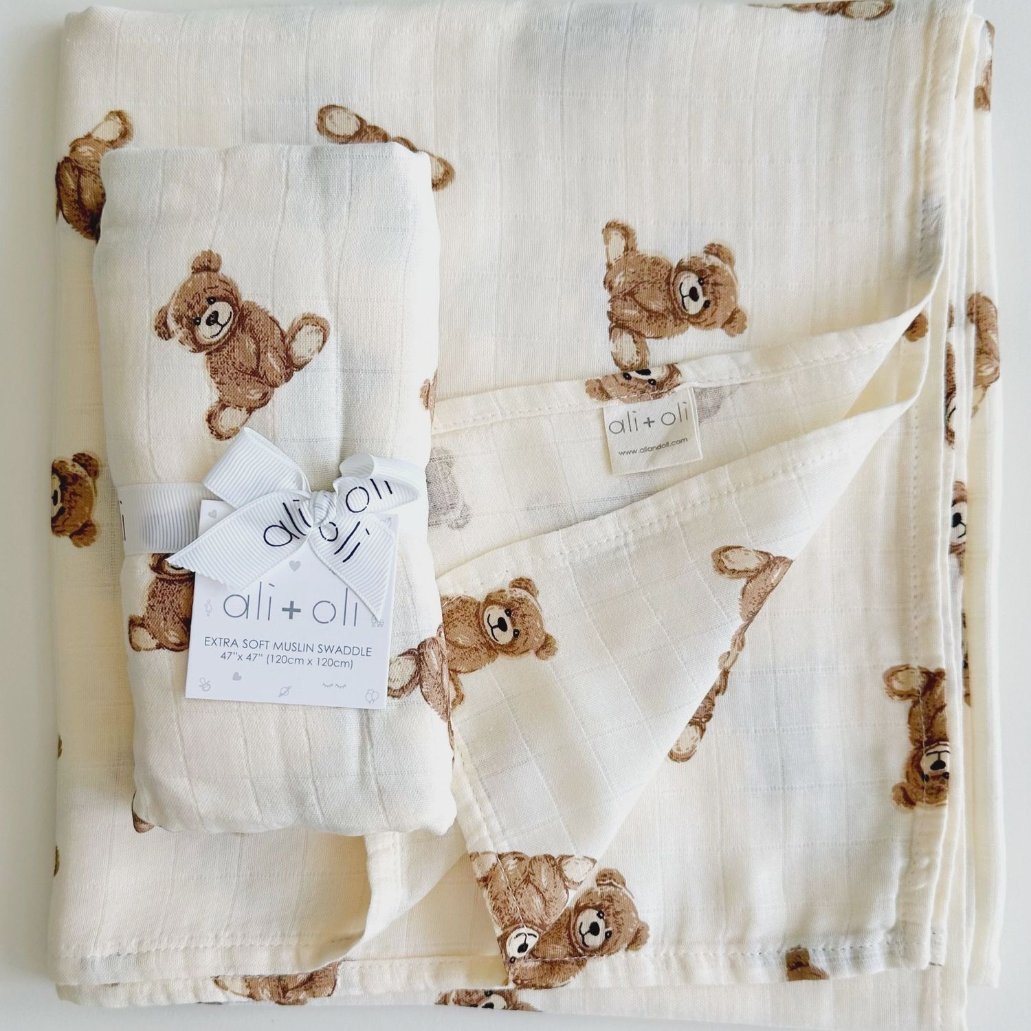 Bamboo Muslin Swaddle Baby Blanket (Teddy Bear)