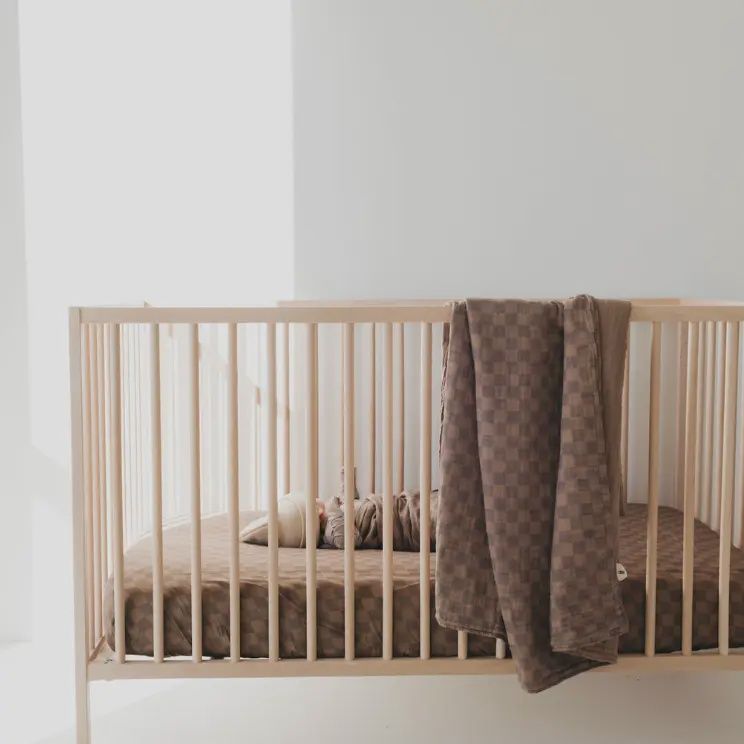 Muslin Quilt | Faded Brown Checkerboard