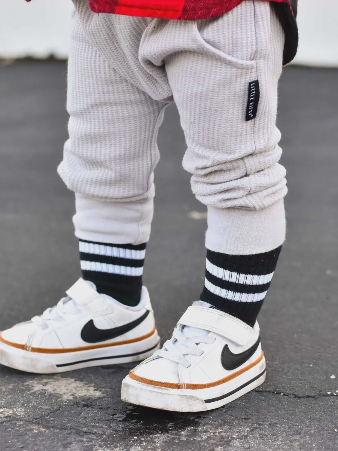 Signature Black Sock