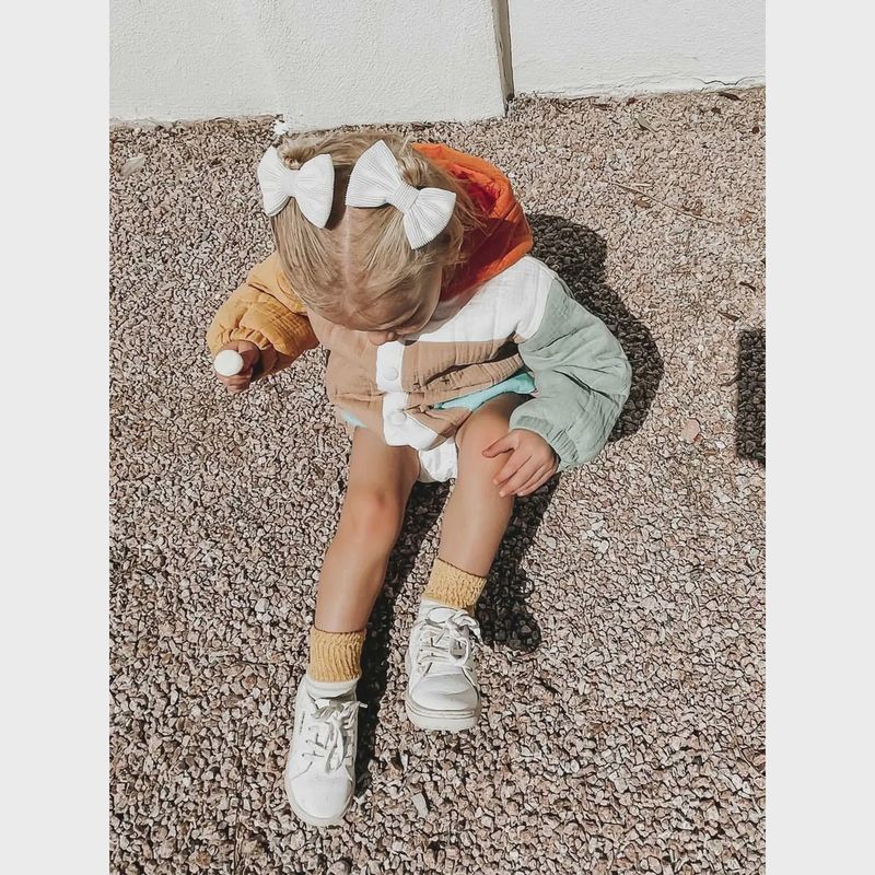 All White - Low Top Sneakers