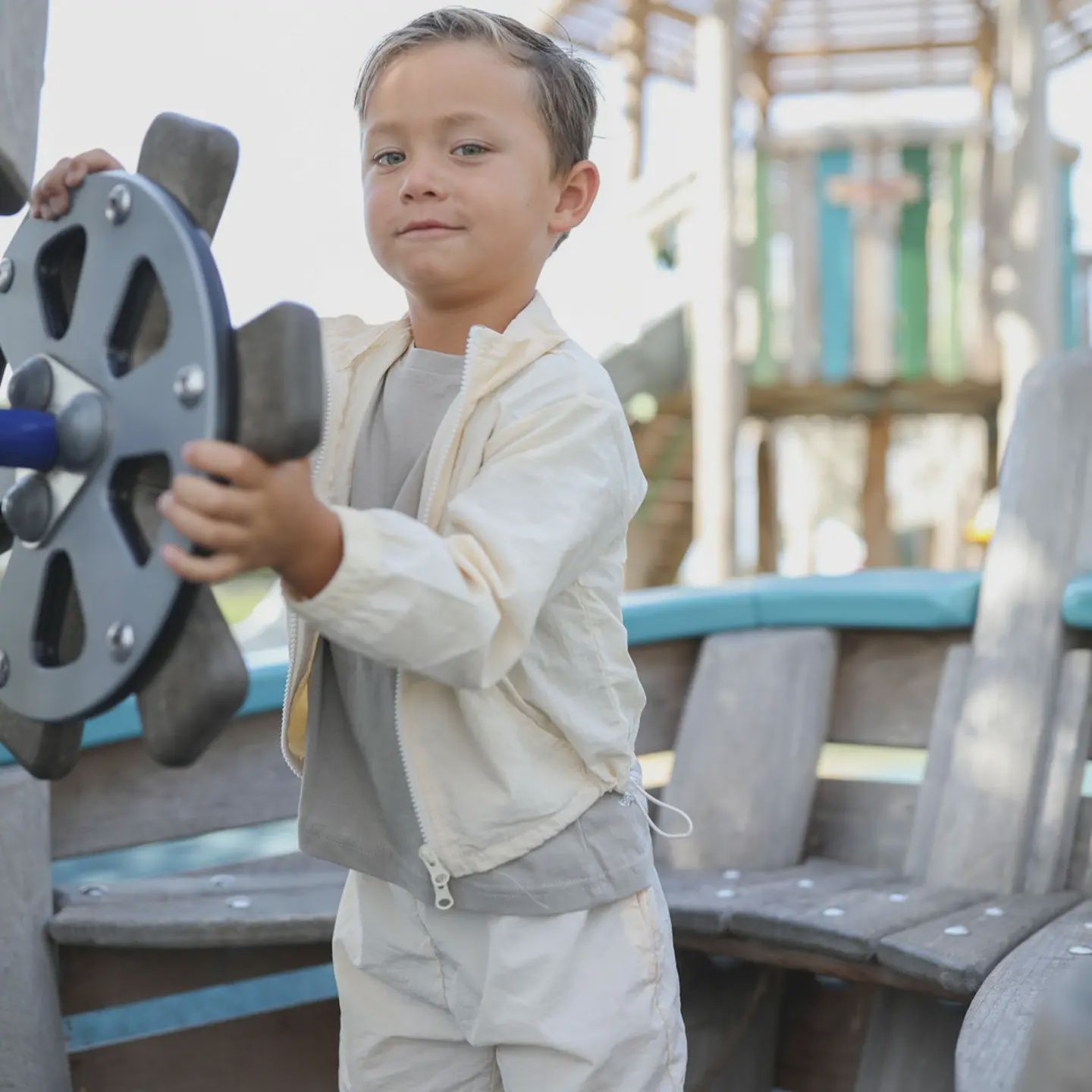 Windbreaker &amp; Shorts Set - Cream