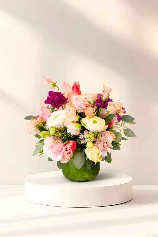Designer Seasonal Choice Vase Arrangements