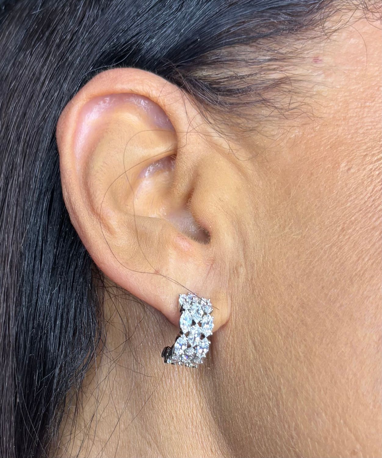 Cubic Zirconia dipped in white gold
