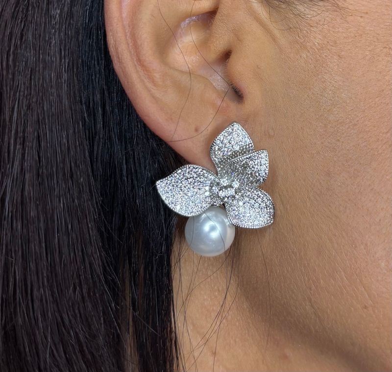 Pearl Flower Earring (silver)