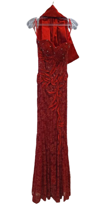 Fiesta lace evening gown with a matching shawl