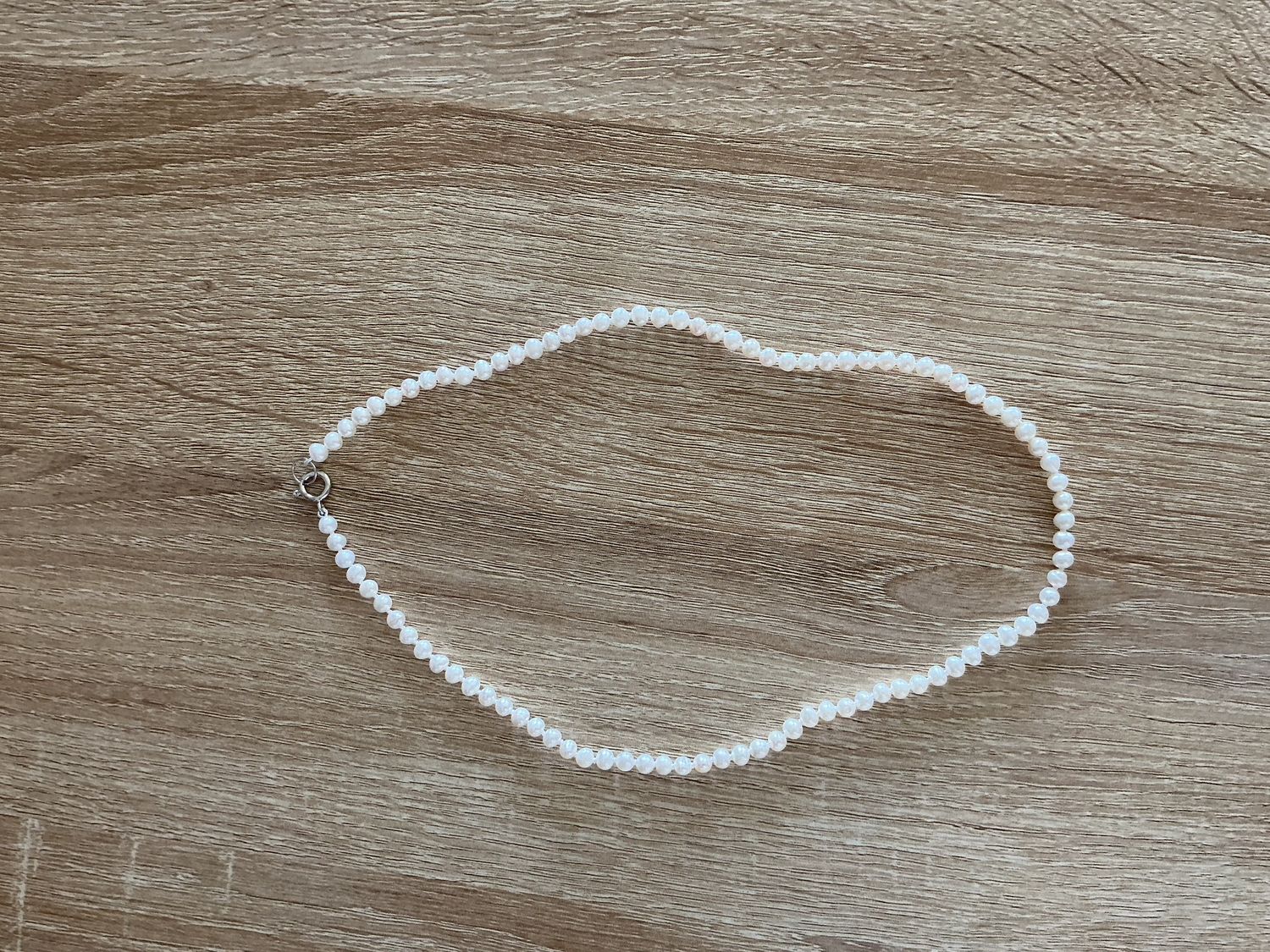 Small Pearl Necklece