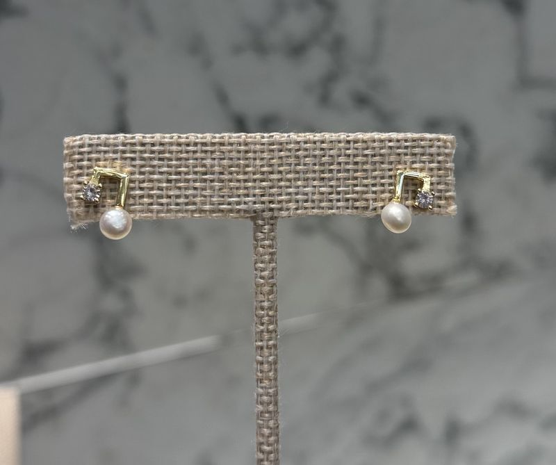 Gold Plated Silver Pearl with Stone Earrings