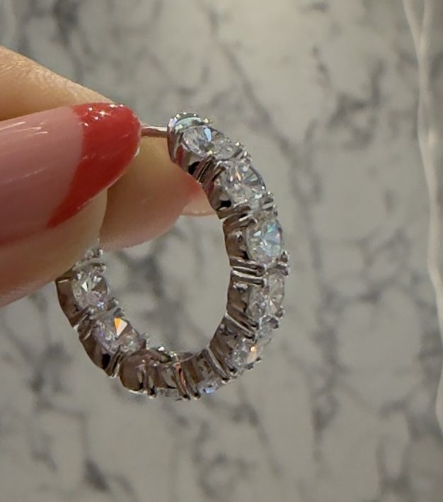 Hoops Thick Earring 2sides Stone