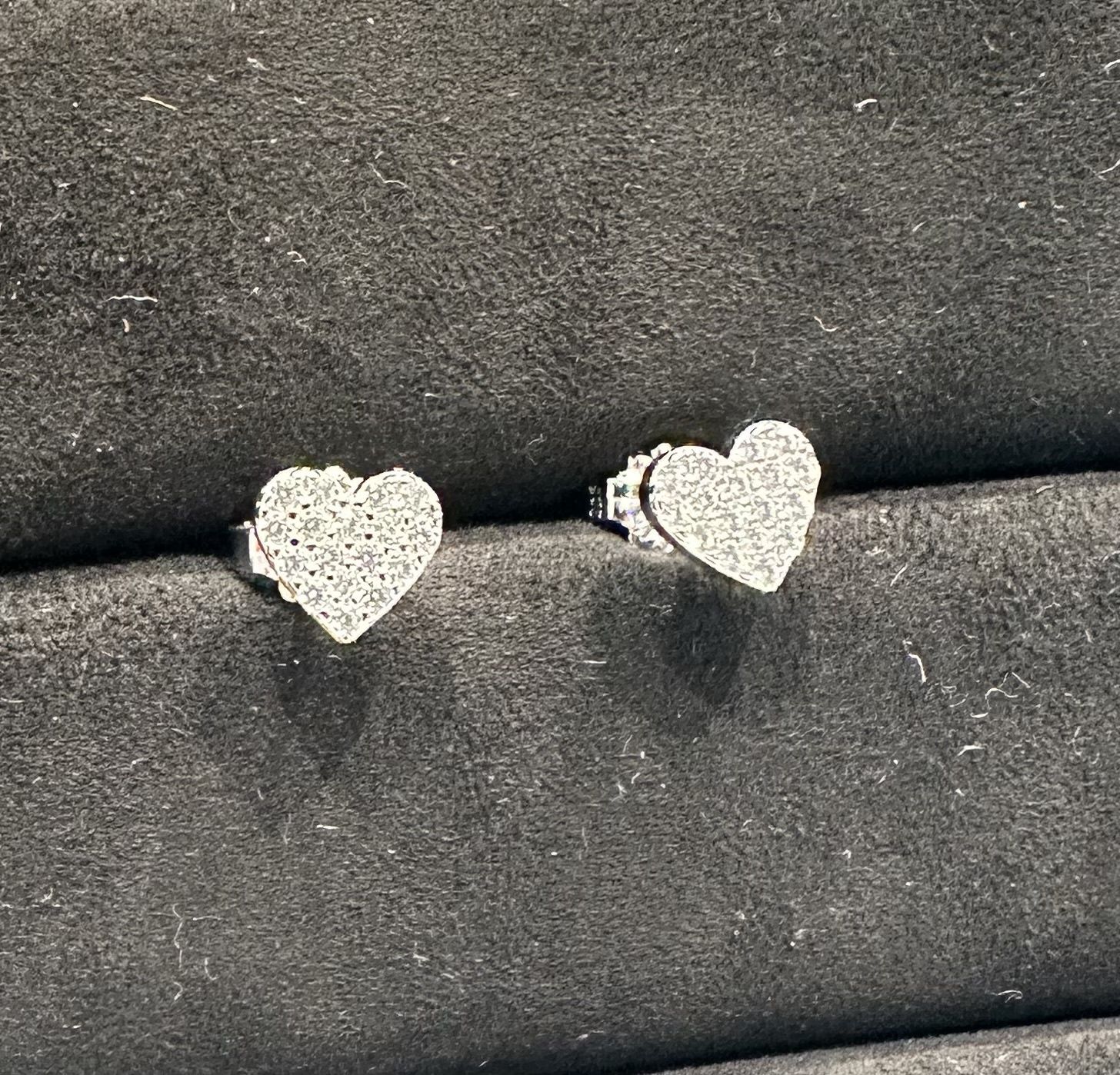 Hrt Shp Clr Stn Earring