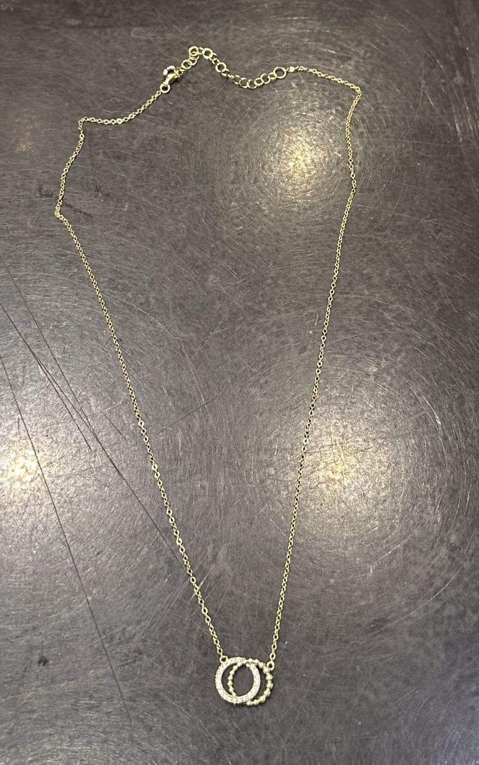 Interlock Circles Necklace, Color: gold