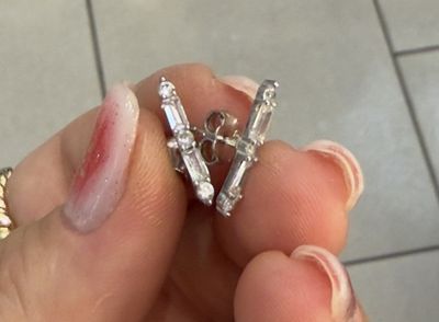 Stick Baguette Earring