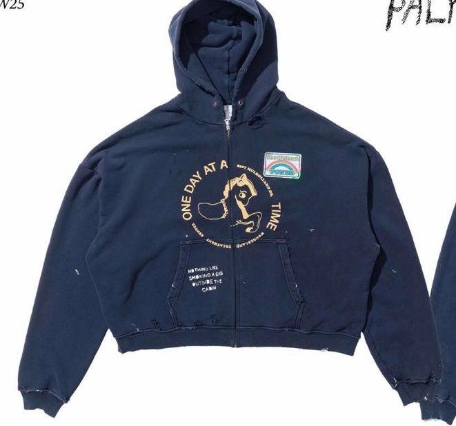 TREATMENT CENTER ZIP HOODIE, Size: XS/S