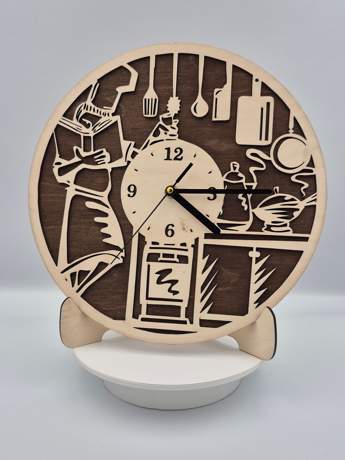 Zegar Ścienny – Kulinarna Elegancja