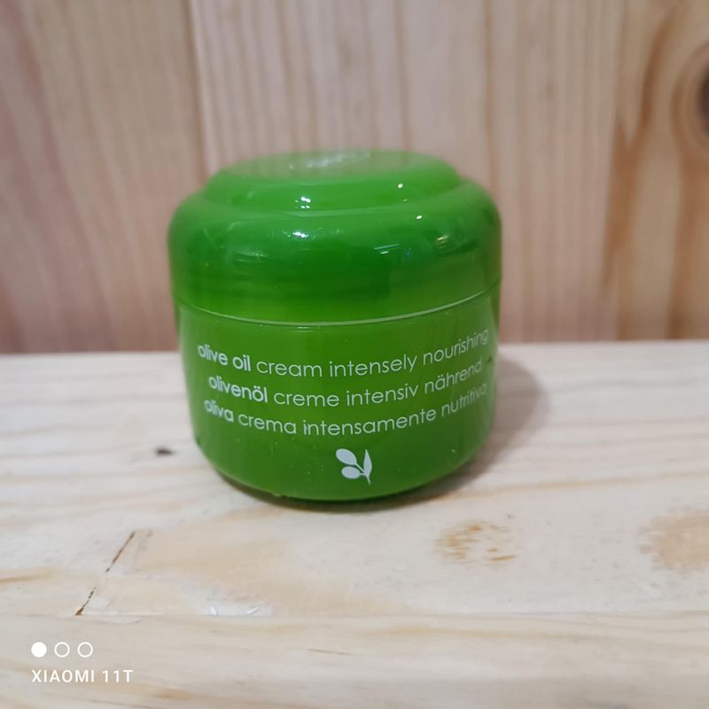 crème visage nutritive a l'huile d'olive