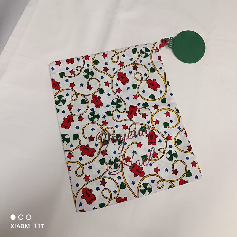 Pochon cadeau noël Pochon cadeau noël