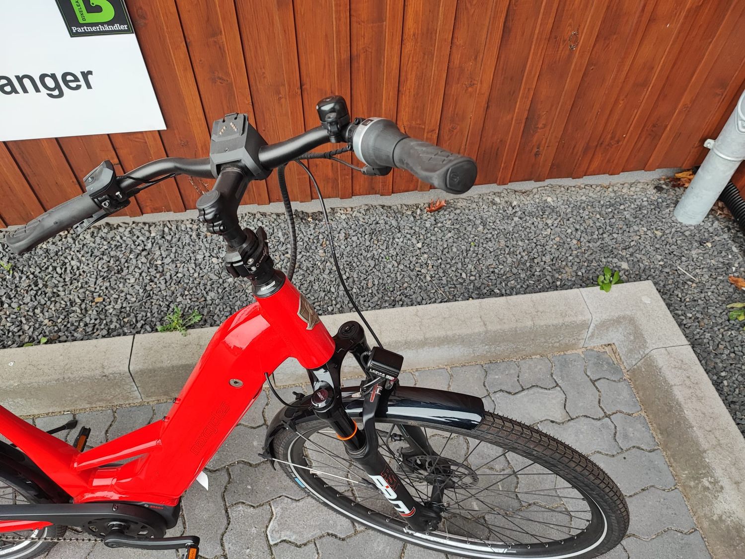 Maxcycles in Lite P5